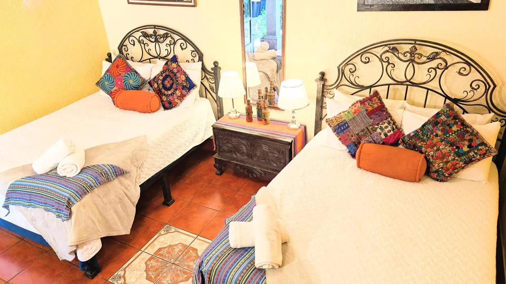 Casa Quetzalli, La Recoleccion Antigua Alloggio in famiglia